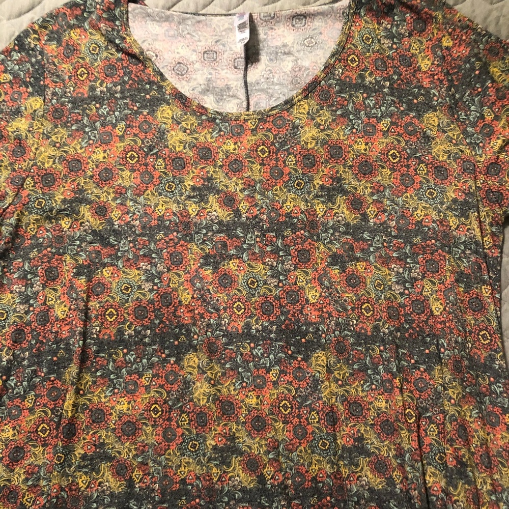 LuLaRoe Perfect Tee